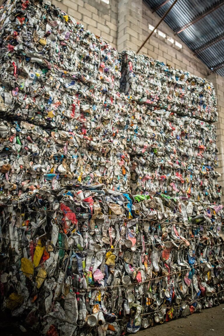 Aerosol, Aluminum Aerosol Can Scrap at Haiti Recycling
