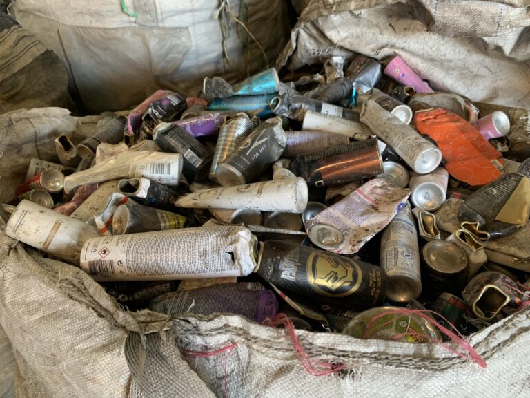 Aerosol, Aluminum Aerosol Can Scrap at Haiti Recycling