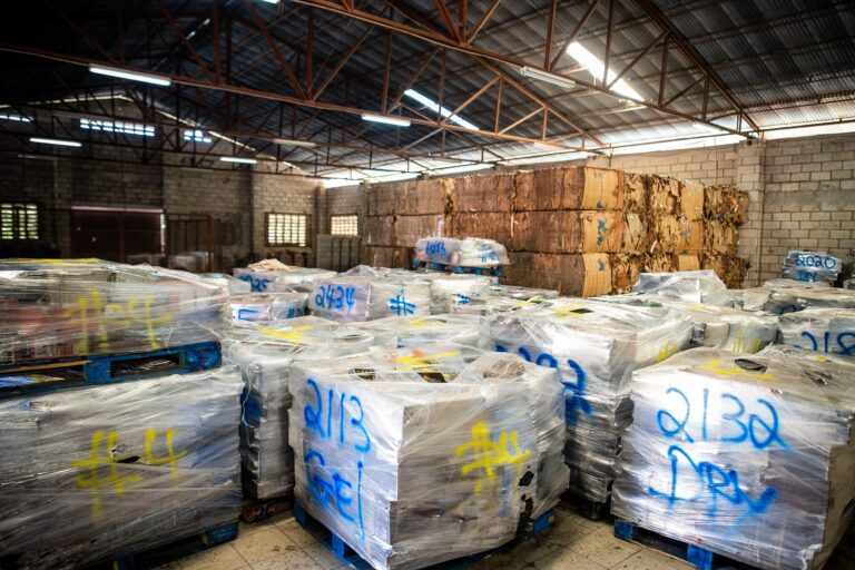 Dry/Gel Battery Scrap, Recycled Battery Material at Haiti Recycling