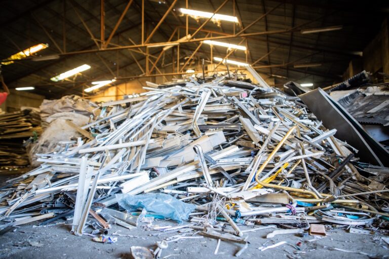 Extrusion 6061/6063, Aluminum Extrusion Scrap at Haiti Recycling